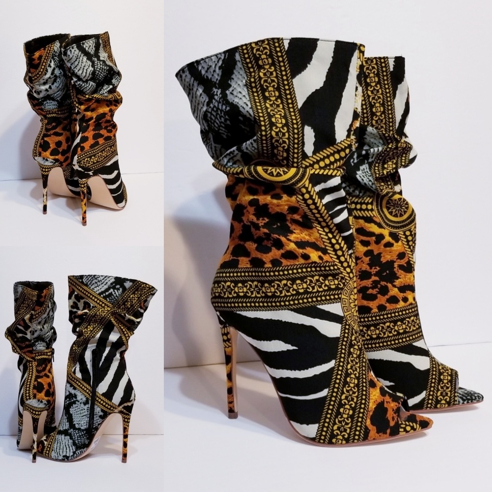 Liliana Black and Gold Patterned Heeled Boots